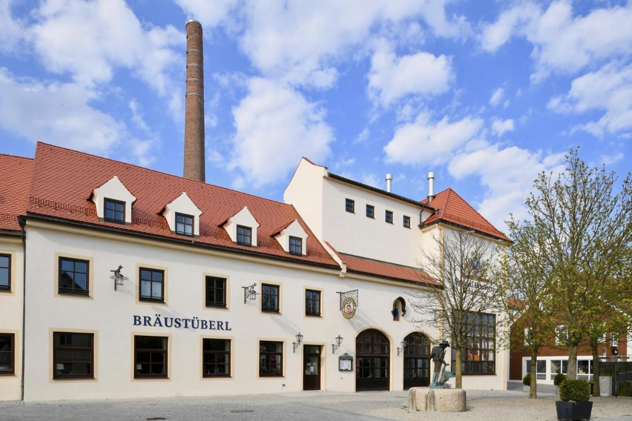Hotel Schierlinger Braeustueberl Extérieur photo