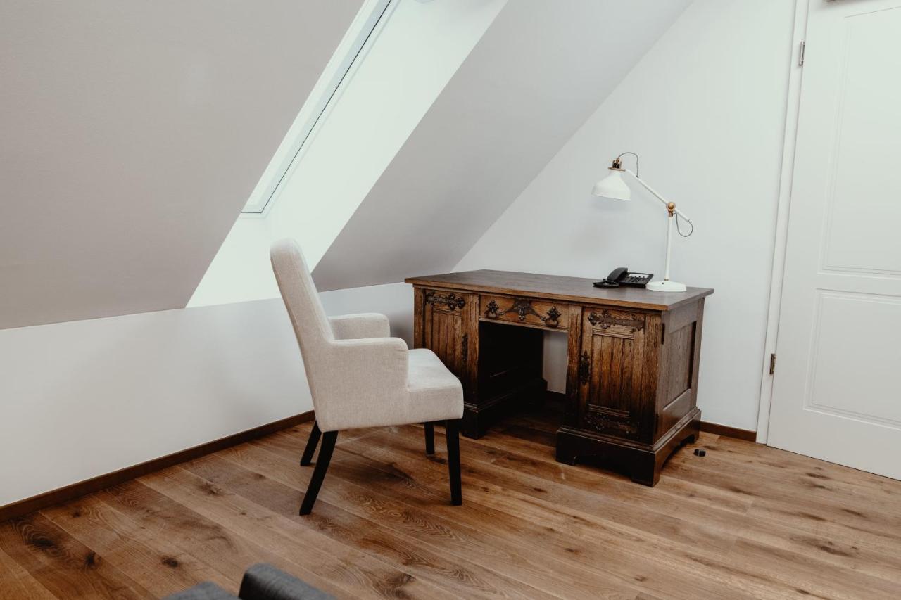 Hotel Schierlinger Braeustueberl Extérieur photo
